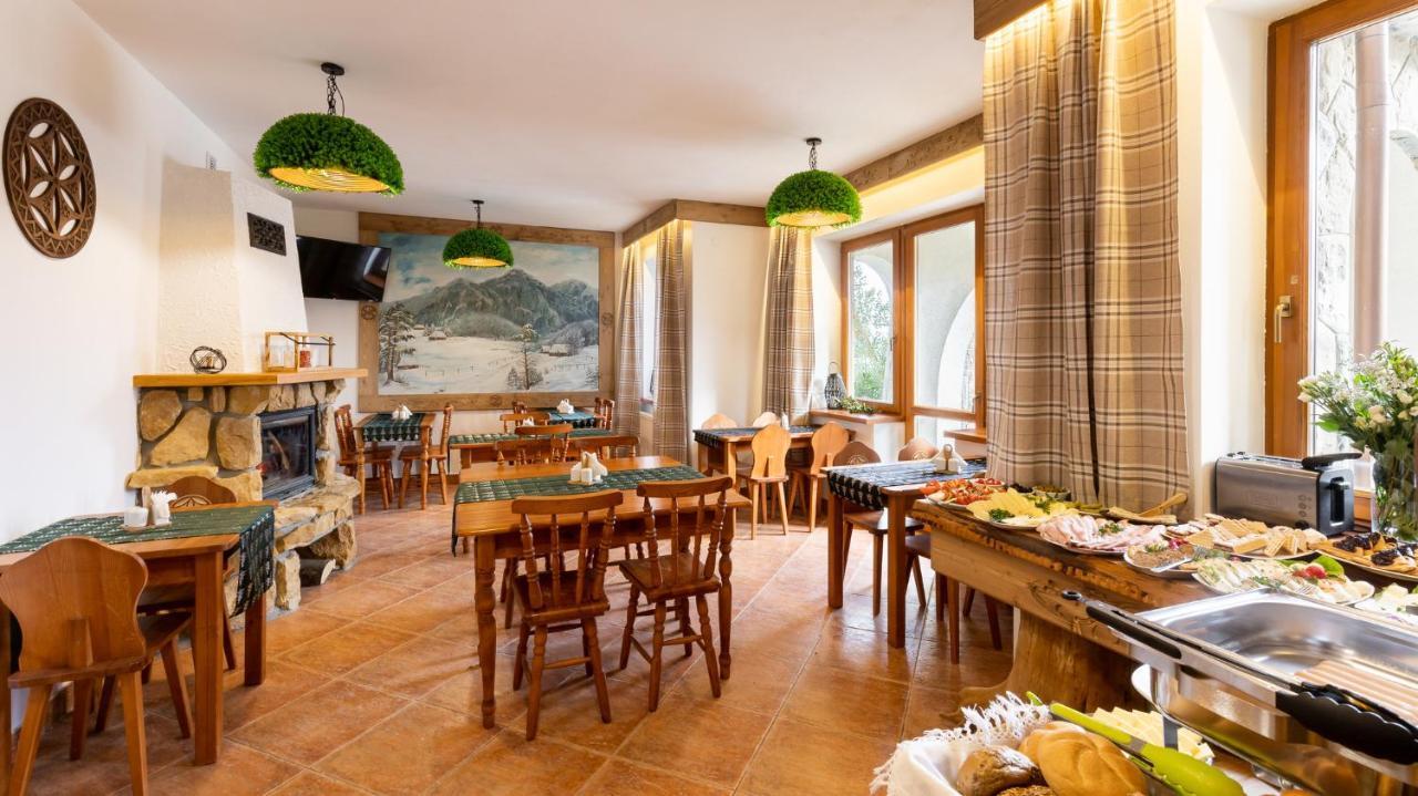 Aparthotel Delta Top Koscielisko Bagian luar foto